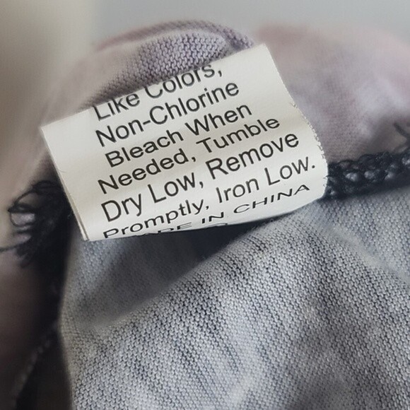 Shein Galaxy Paint Spill Short Sleeve Cold Shoulder Shirt 8/10 - Picture 9 of 9